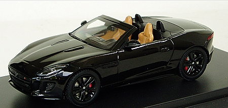 Jaguar F-Type V8 offen