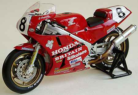 Honda RC30 Sieger TT F1 1990
